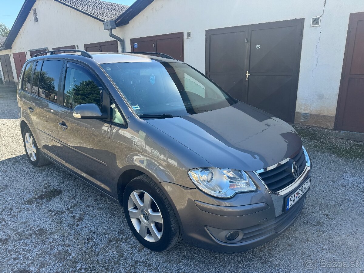 Volkswagen Touran 1.9 TDI DSG 6