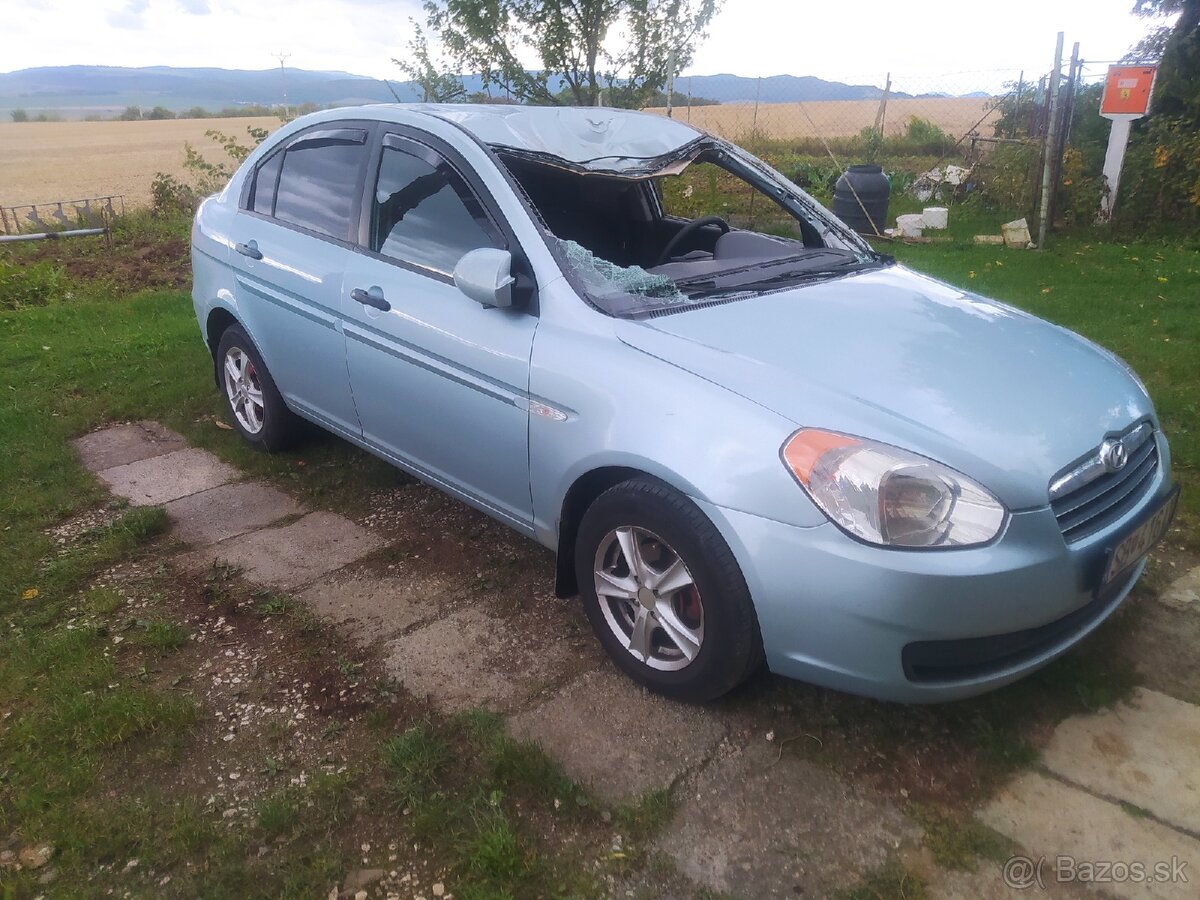 Hyundai accent 1.4 2009