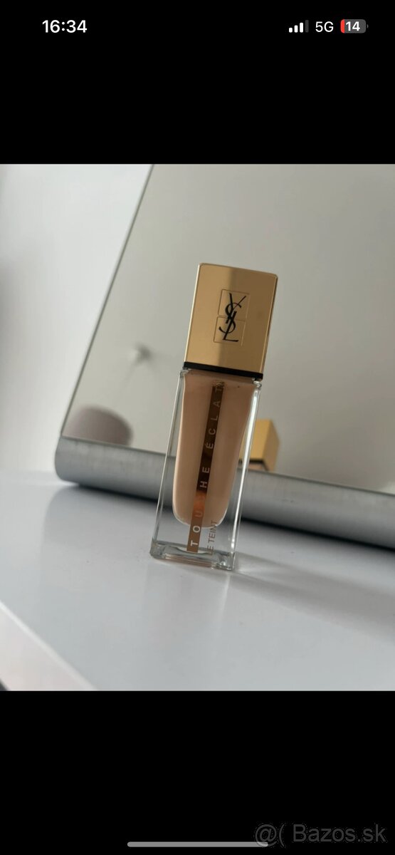 Make up Yves Saint Laurent