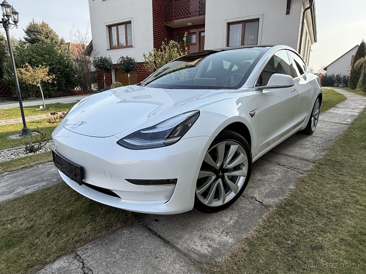 TESLA MODEL 3 LongRange DualMotor 4x4 361KW-491 PS,AUTOPILOT