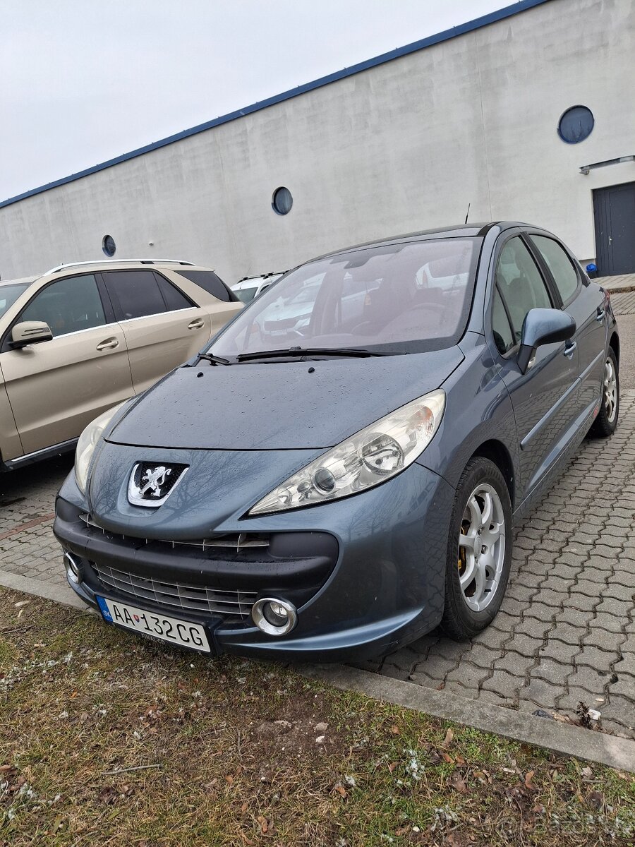 Peugeot 207 1,6 GTi