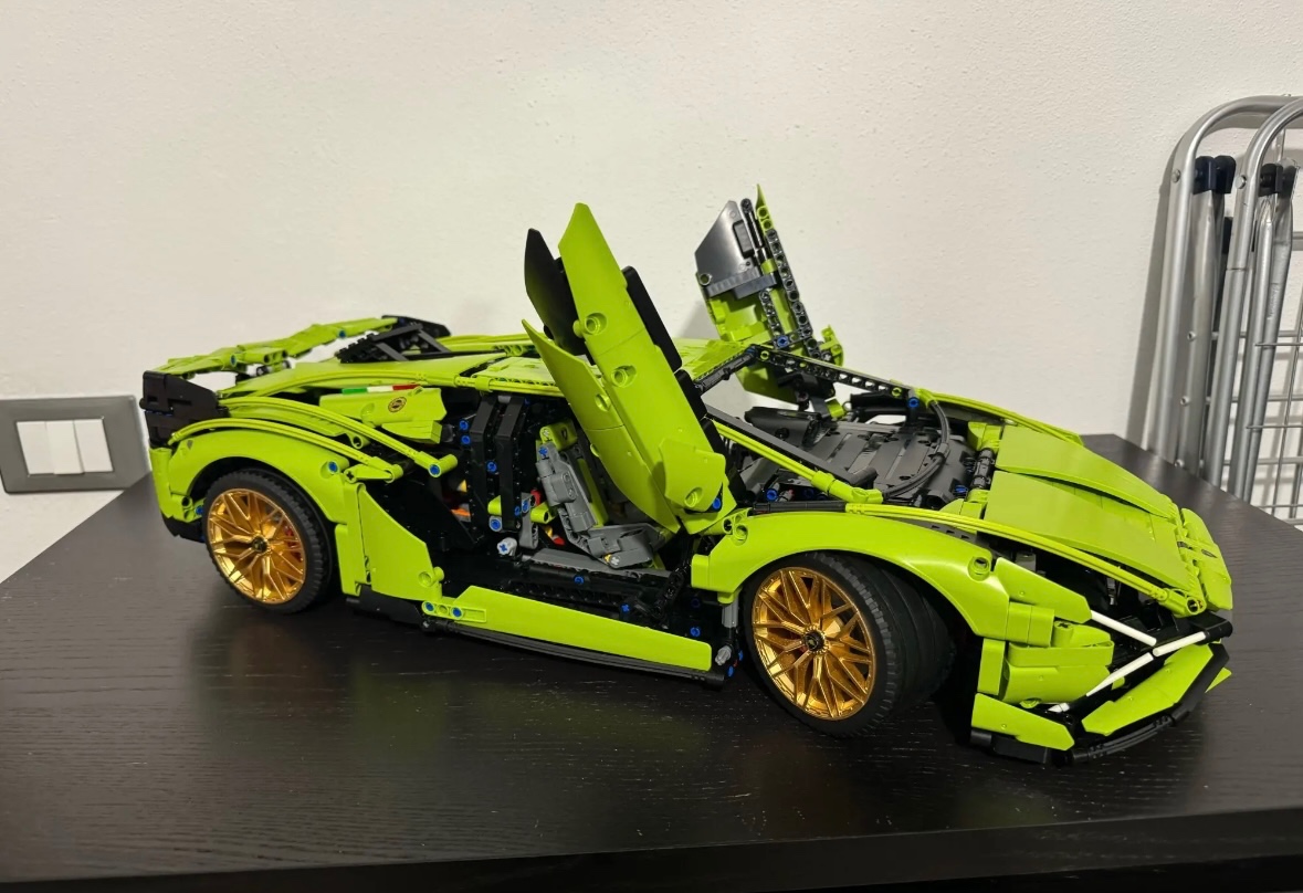 Lamborghini Sián 42115
