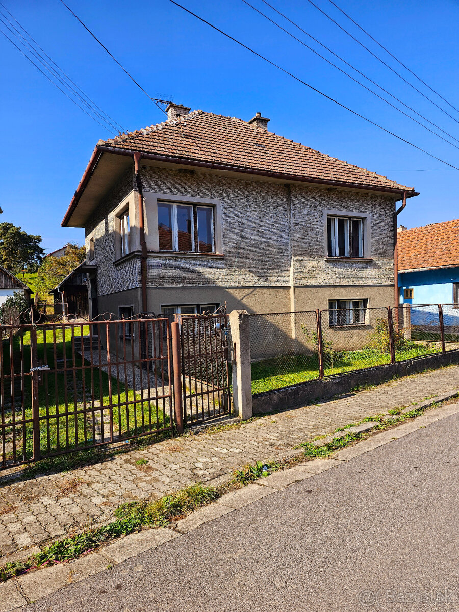 Rodinný dom s krásnym pozemkom Lipt.Mikuláši - Iľanovo