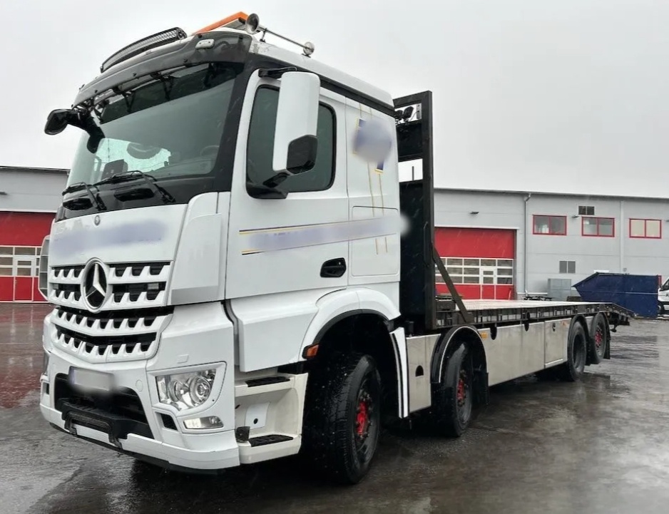 8774 - Mercedes-Benz Arocs 3248 – 8x2 – Odtahovka – EURO 6