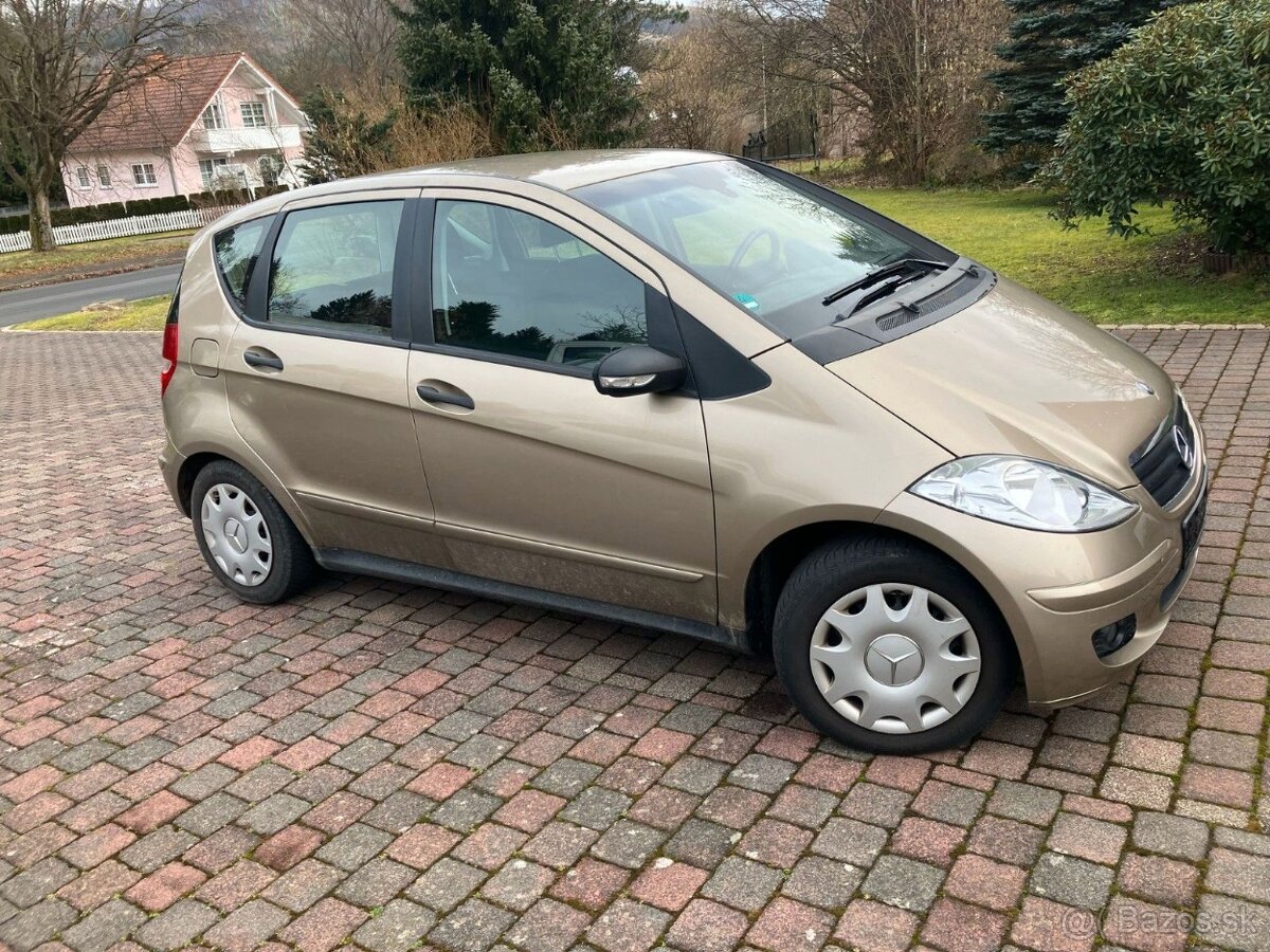 Mám na predaj náhradné diely na Mercedes-Benz A160 2,0CDI 60