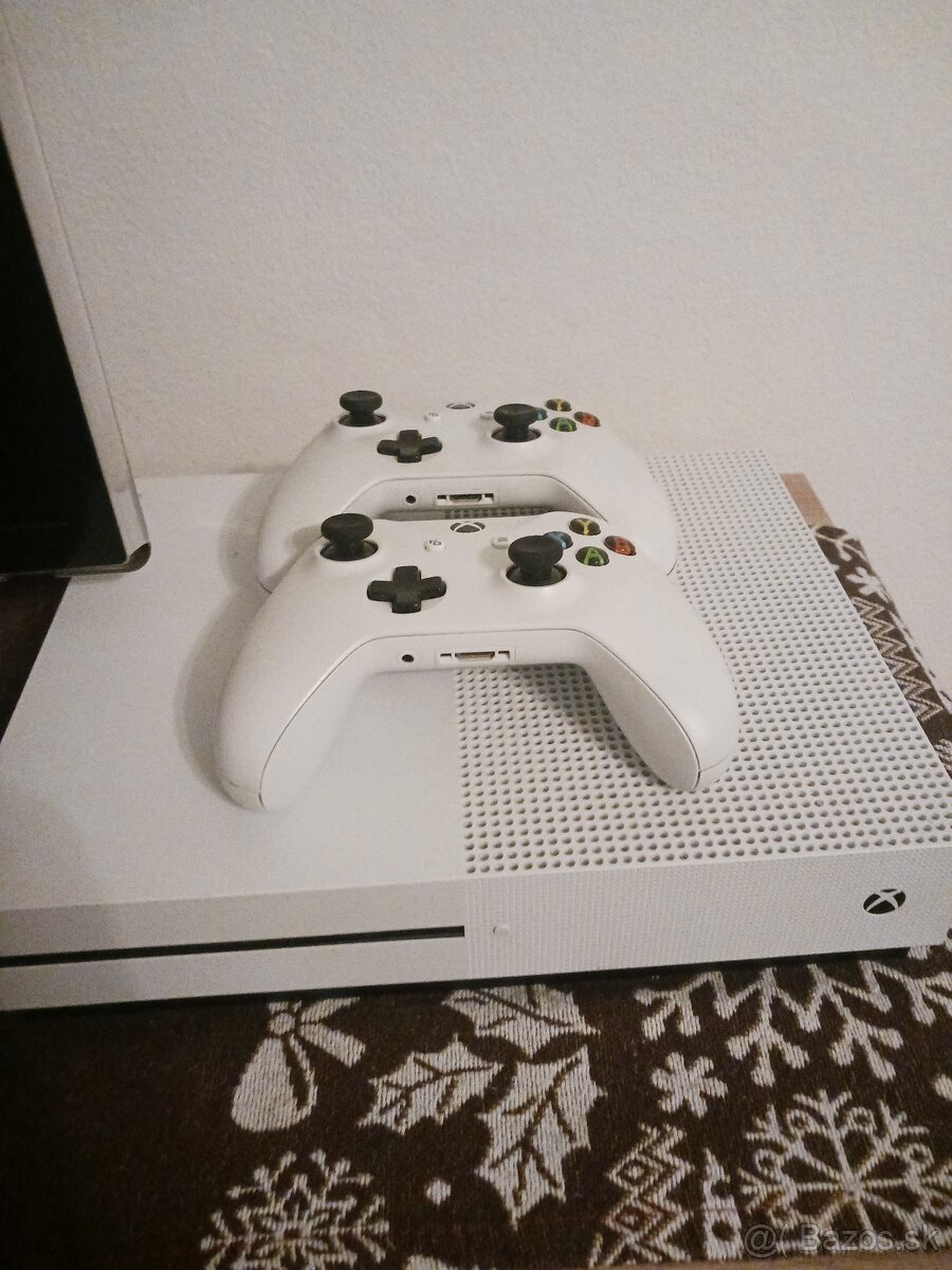 Predám Xbox One S