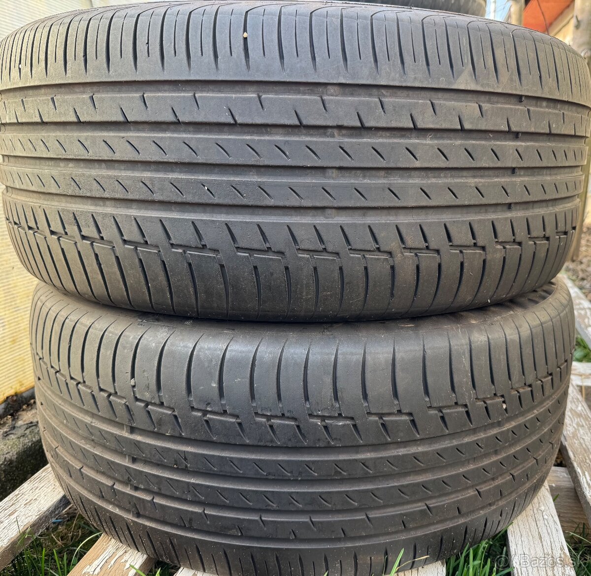 285/45 R21 Continental dot1921