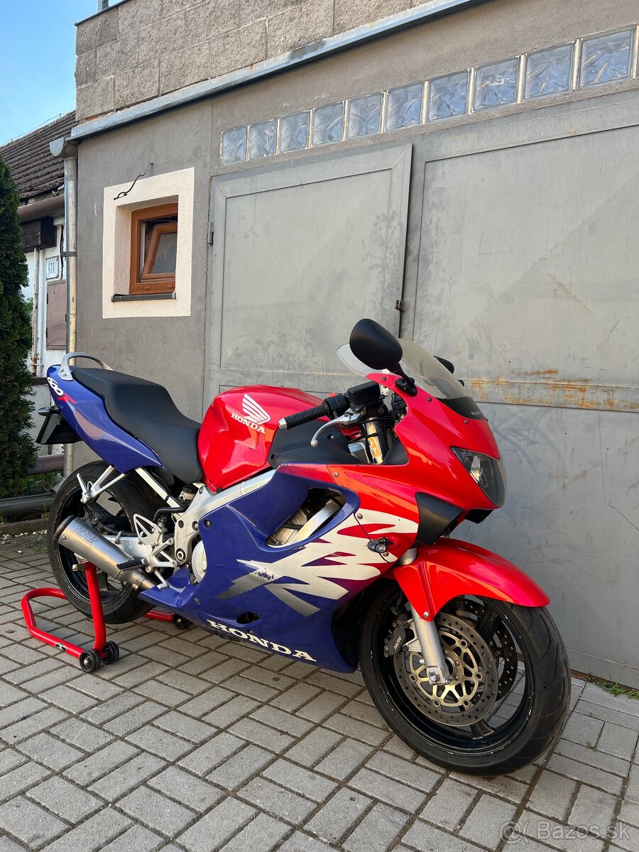 Honda cbr 600 f Originál stav