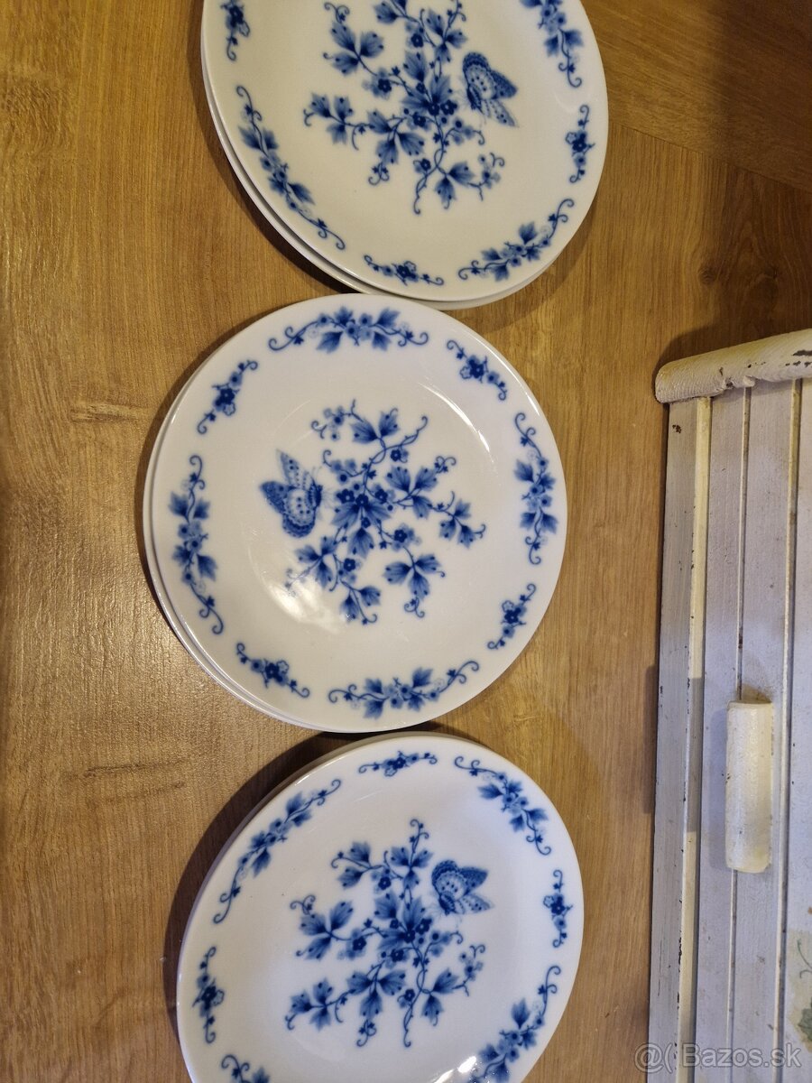 6x dezertný tanier s modrými kvetmi a motýlmi Bohemia Czecho