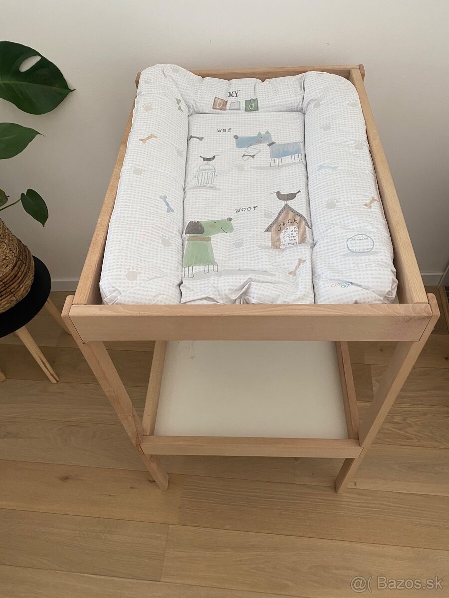 Prebaľovací stôl 72x53 cm IKEA + podložka + poťahy