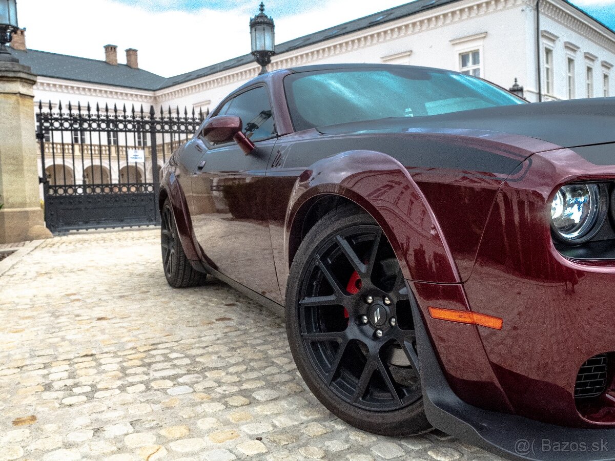 Dodge Challenger R/T TA  5.7 V8  HEMI