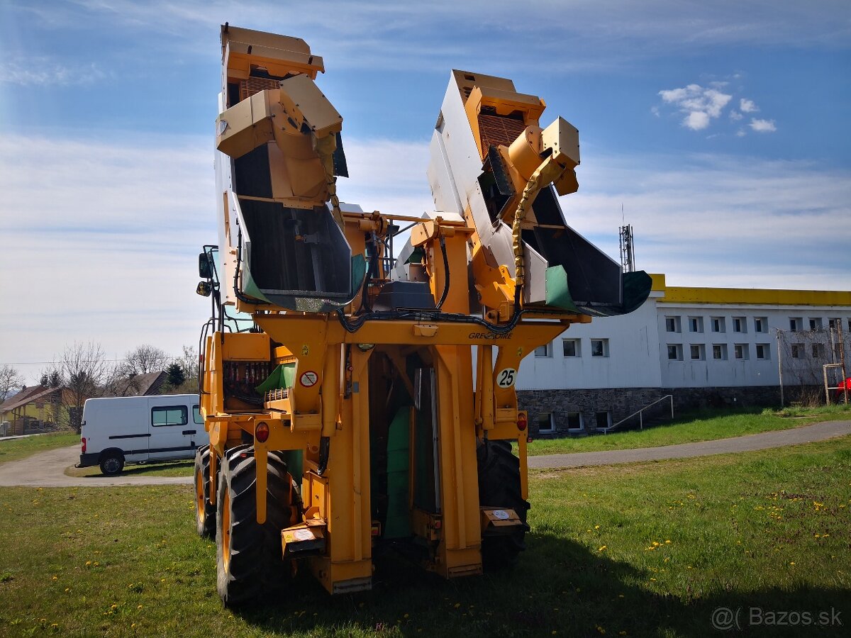 Predám Kombajn na hrozno GREGOIRE G8.260