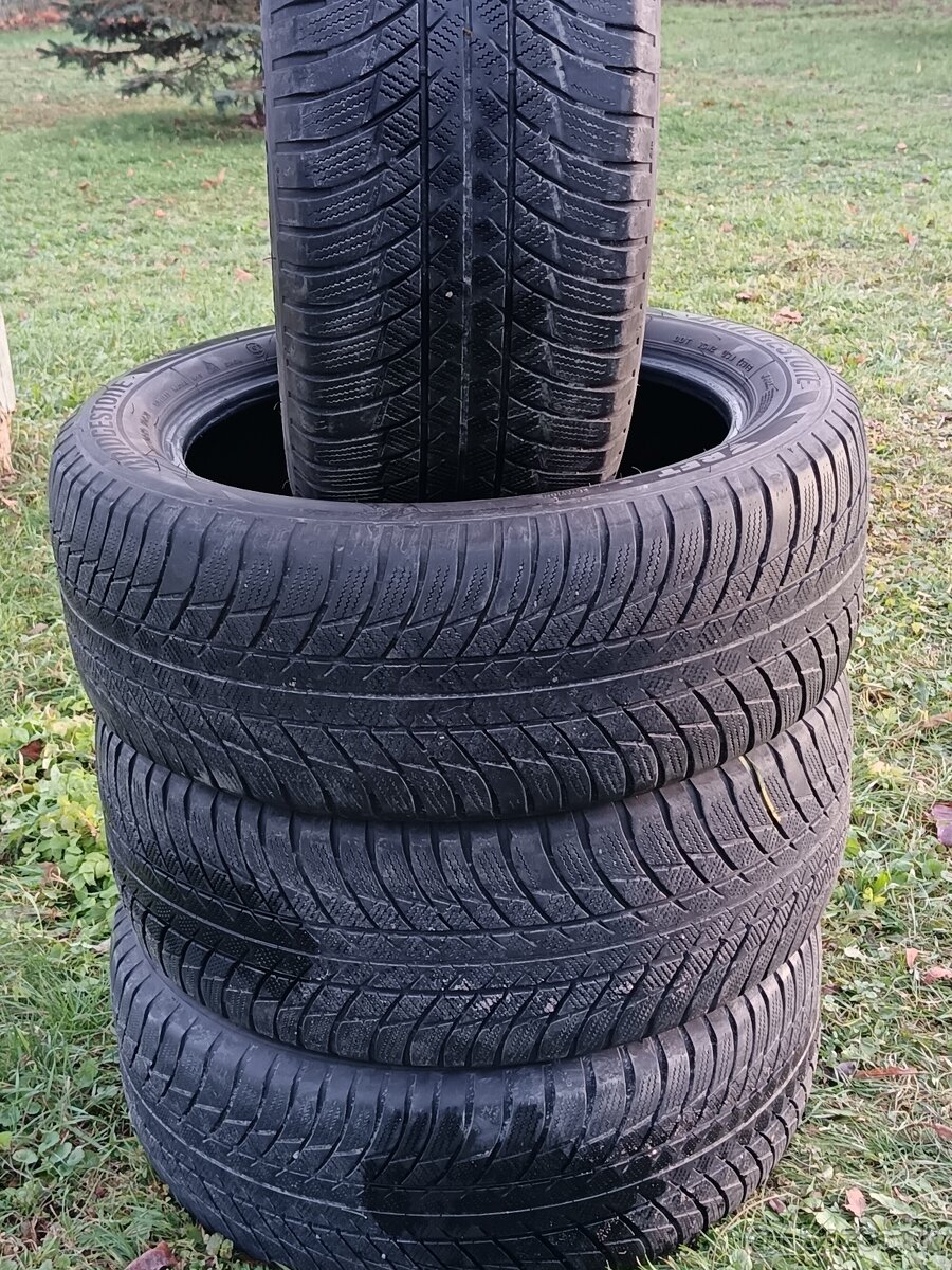 Predám pneumatiky 245/50 R19 4ks zimné