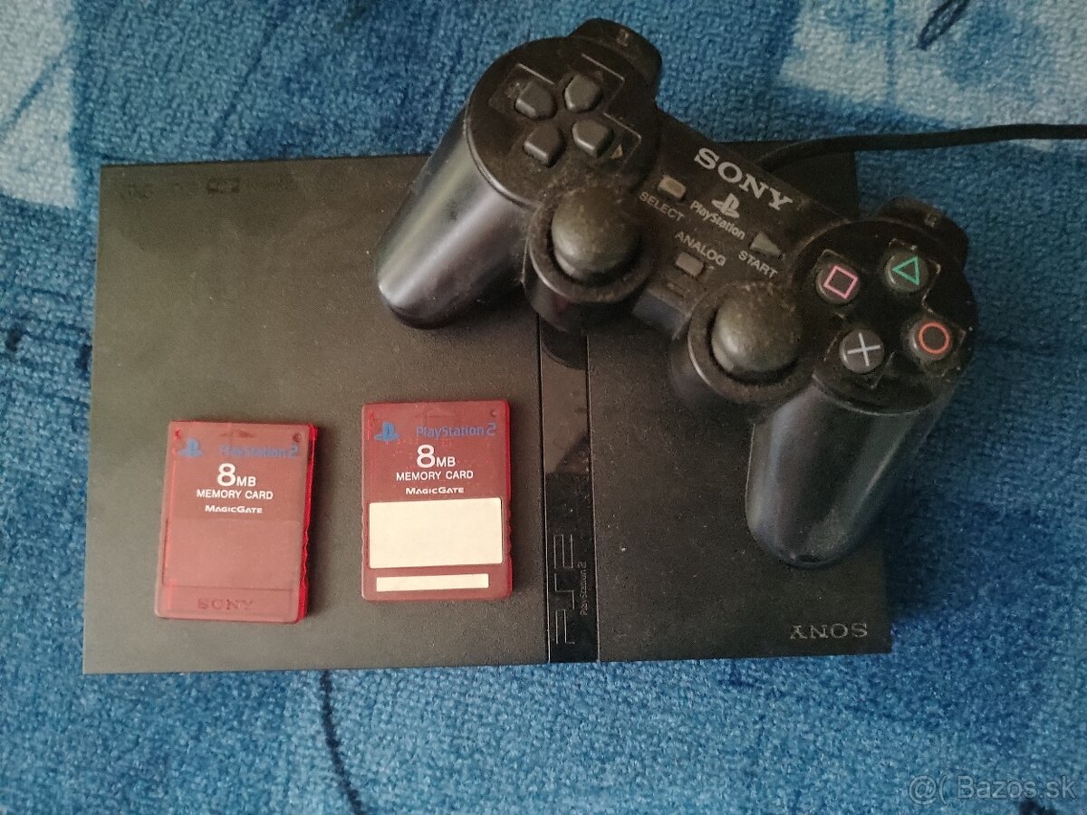 Playstation 2 + 40 hier + 2 memory card