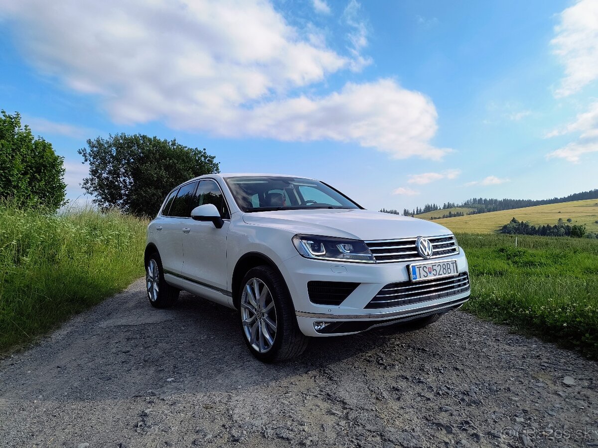 VW Touareg II 3.0 V6 TDI 4MOTION