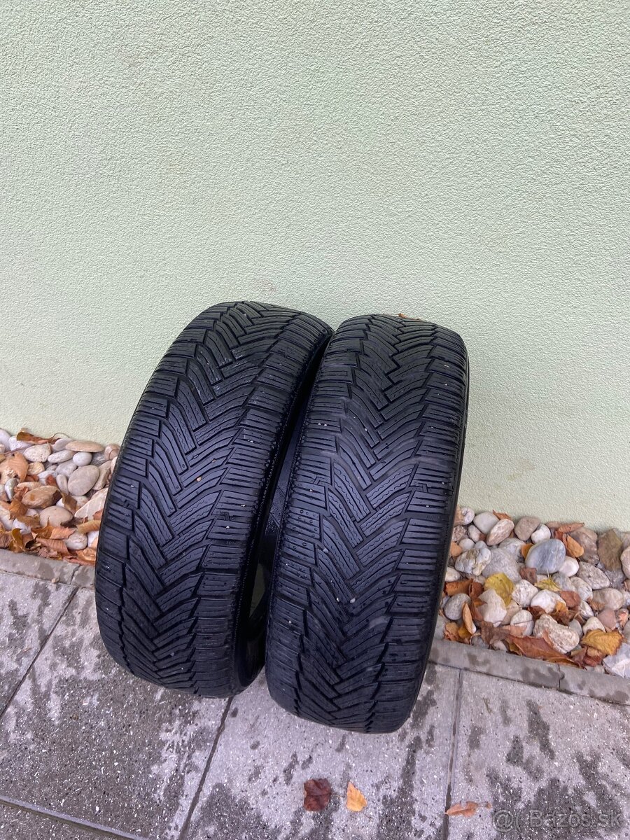 Predám pneumatiky Michelin Alpine 6 215/55 R17