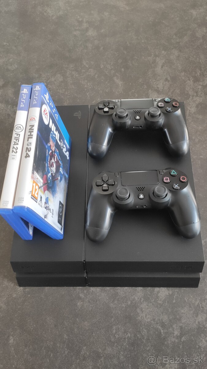 PlayStation 4 Konzola 1TB + Extra DUALSHOCK 4 Black