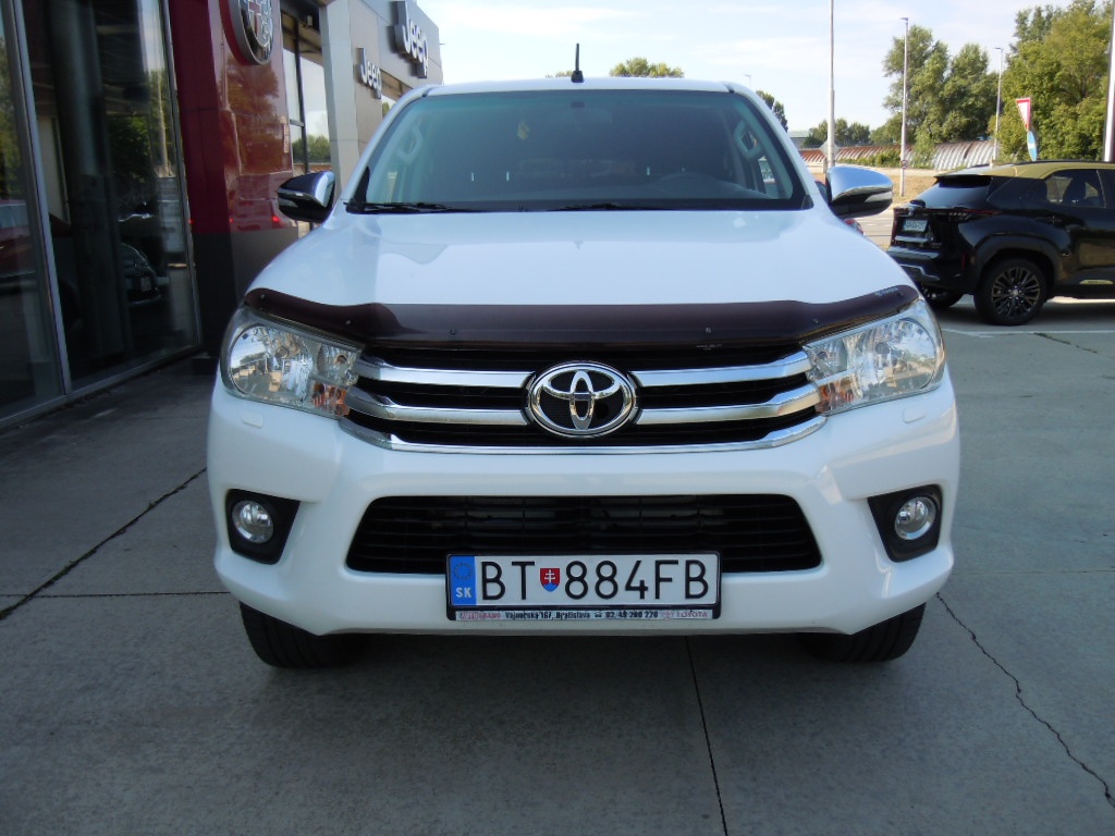 Toyota Hilux SC 2.4 I D-4D Live