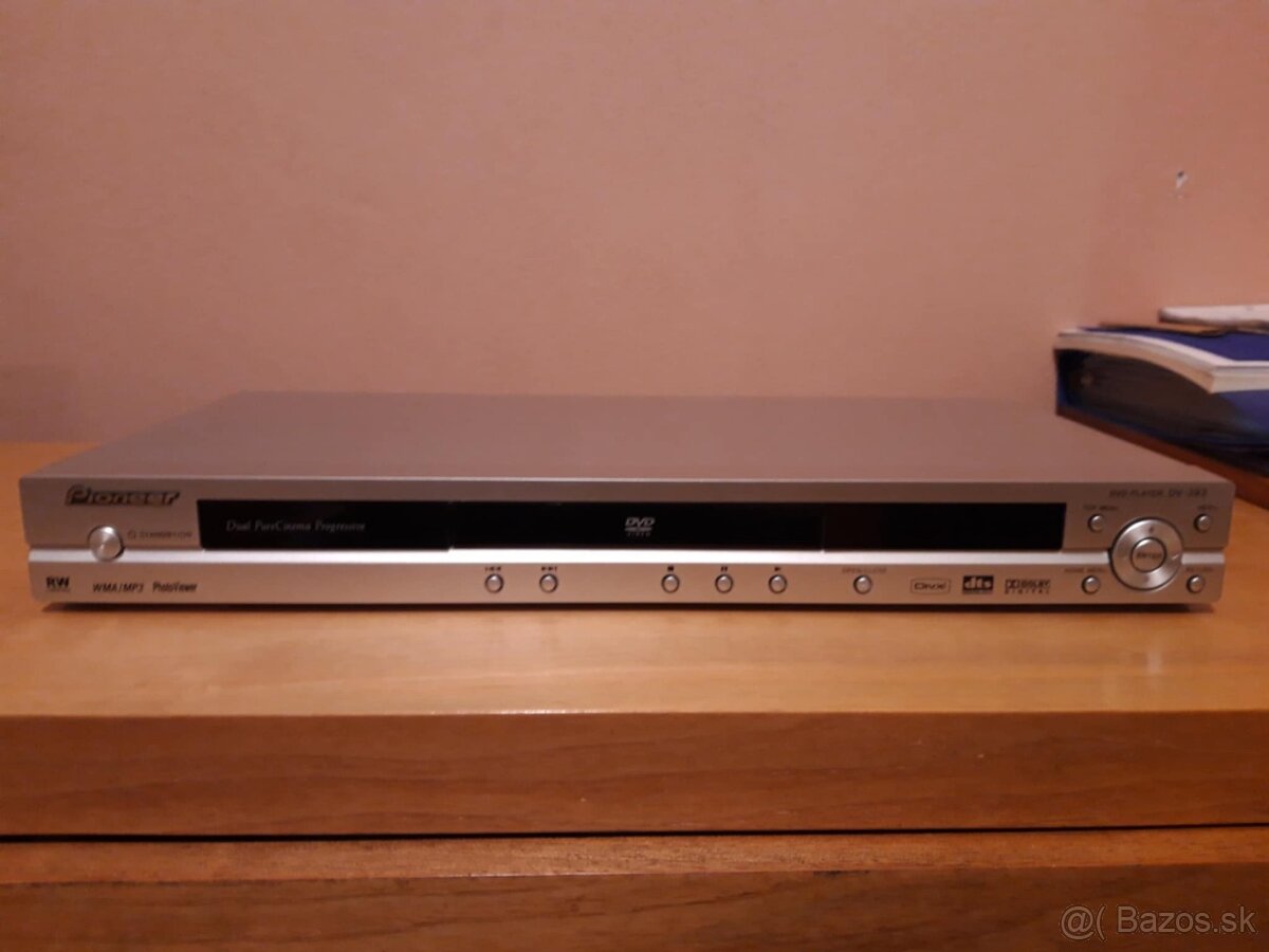 Pioneer DVD prehrávač