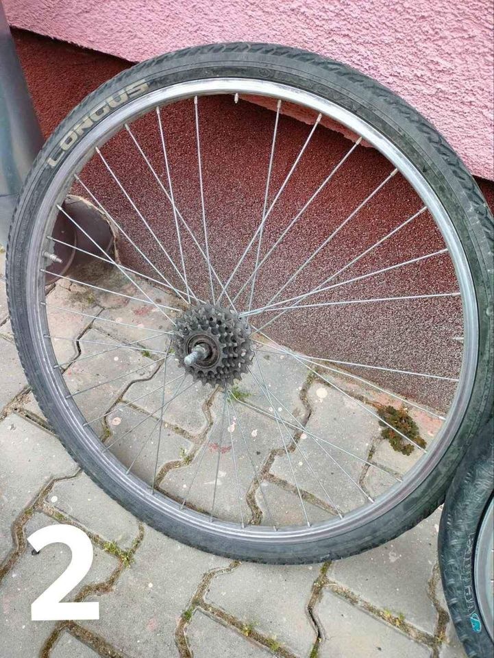 Predám koleso na bicykel