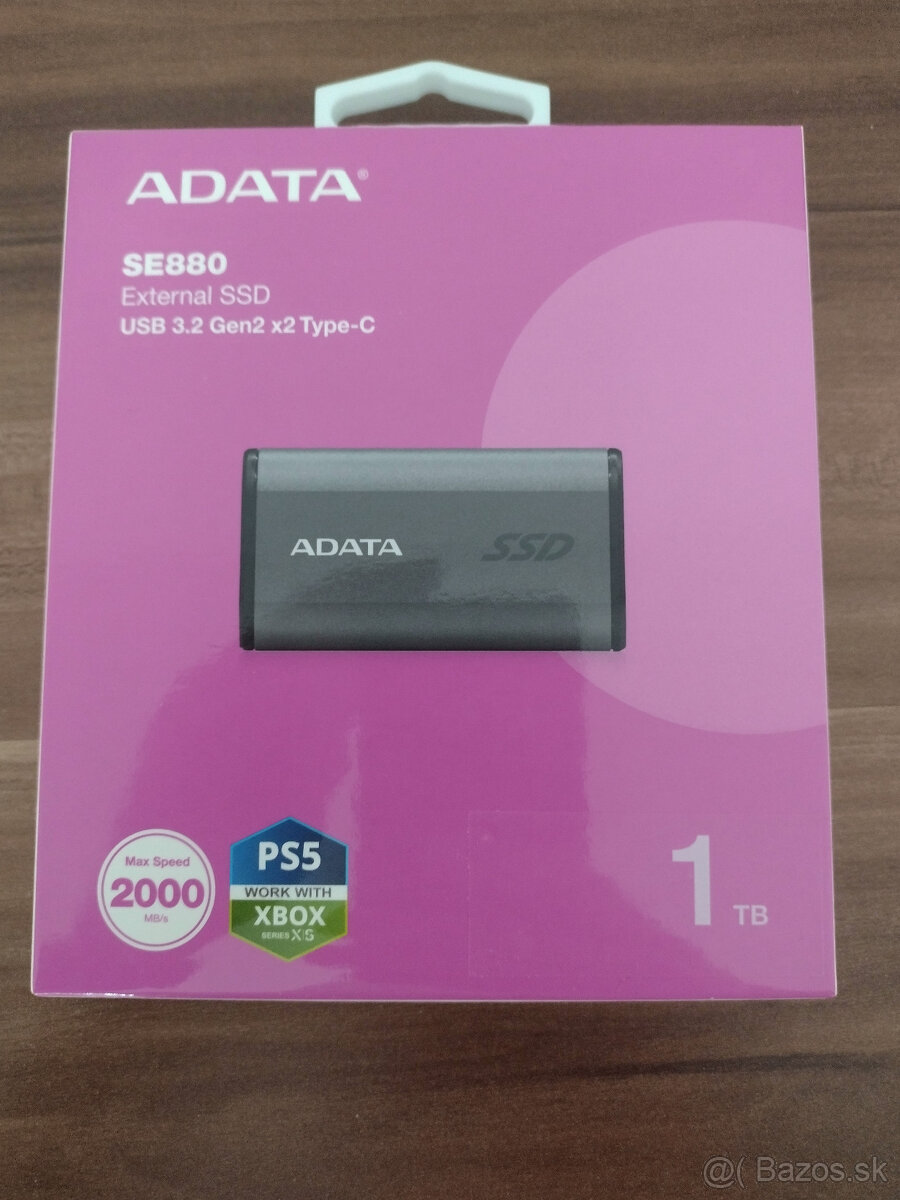 Externý SSD disk ADATA SE880 1TB