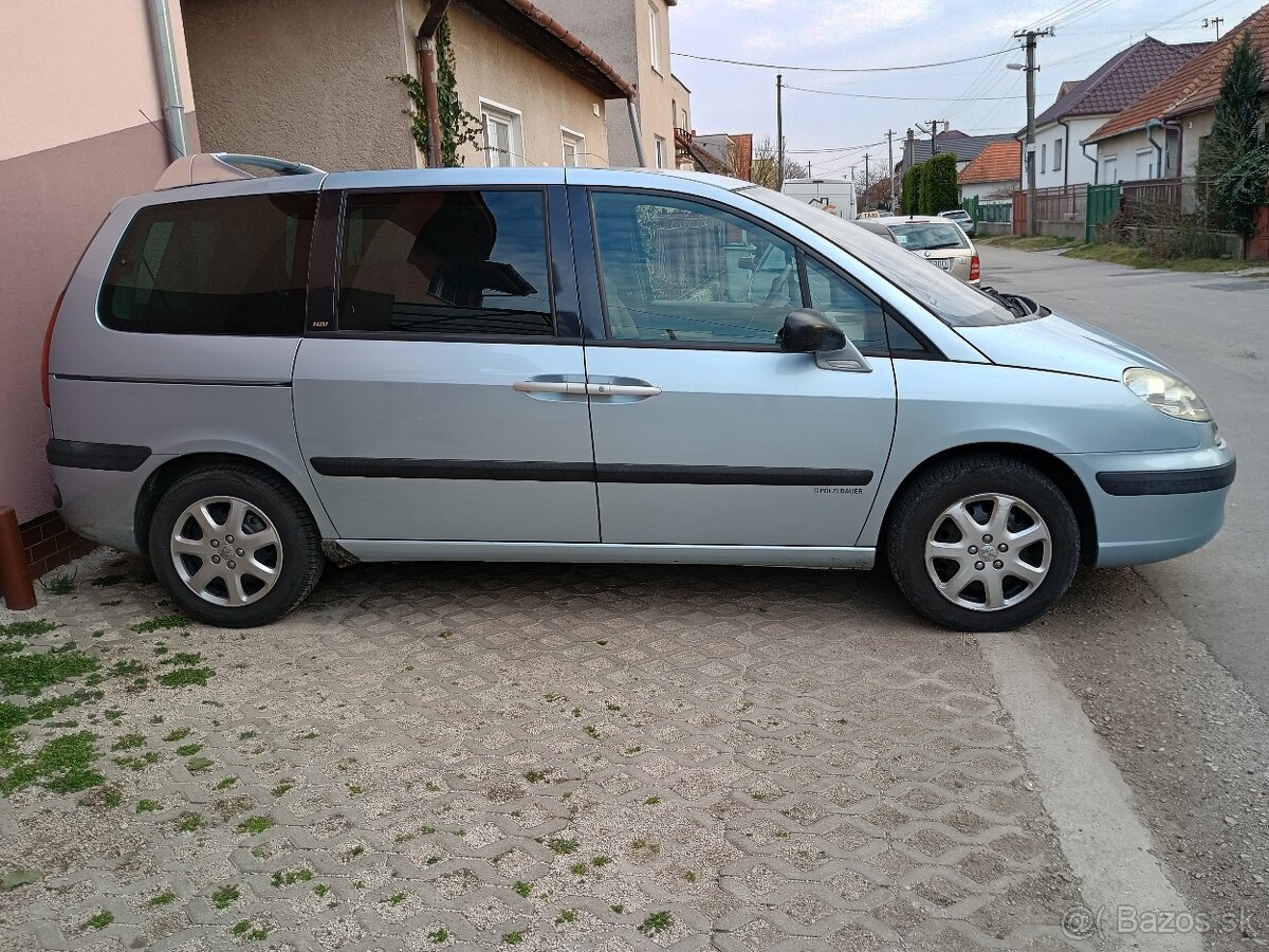 Predám Peugeot 807