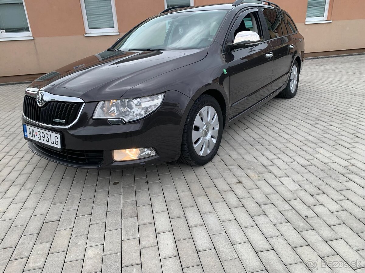 Predám Škoda Superb Combi II 1.6 TDI r.v2012 77kw GreenLine