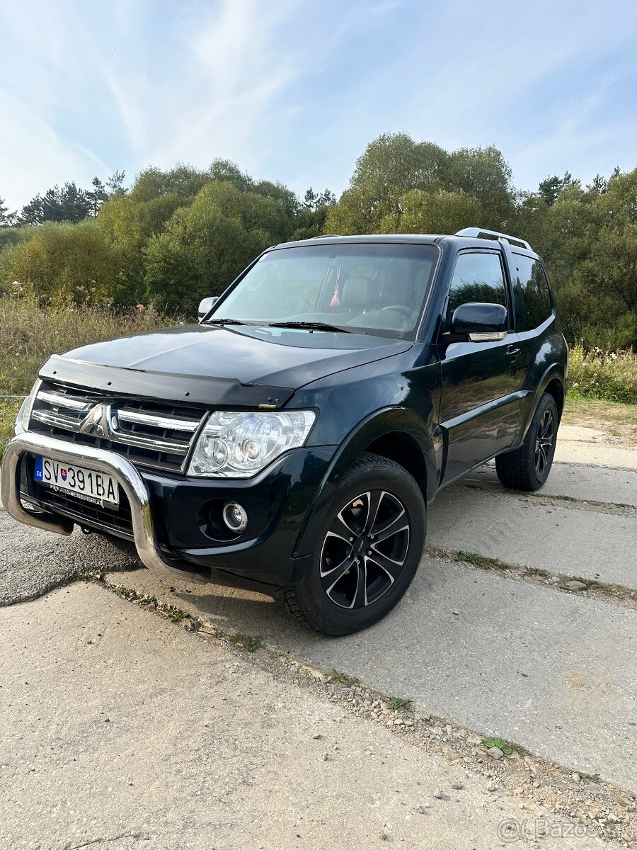 Mitsubishi Pajero 3.2 DiD 125KW  4x4 Uzávierka