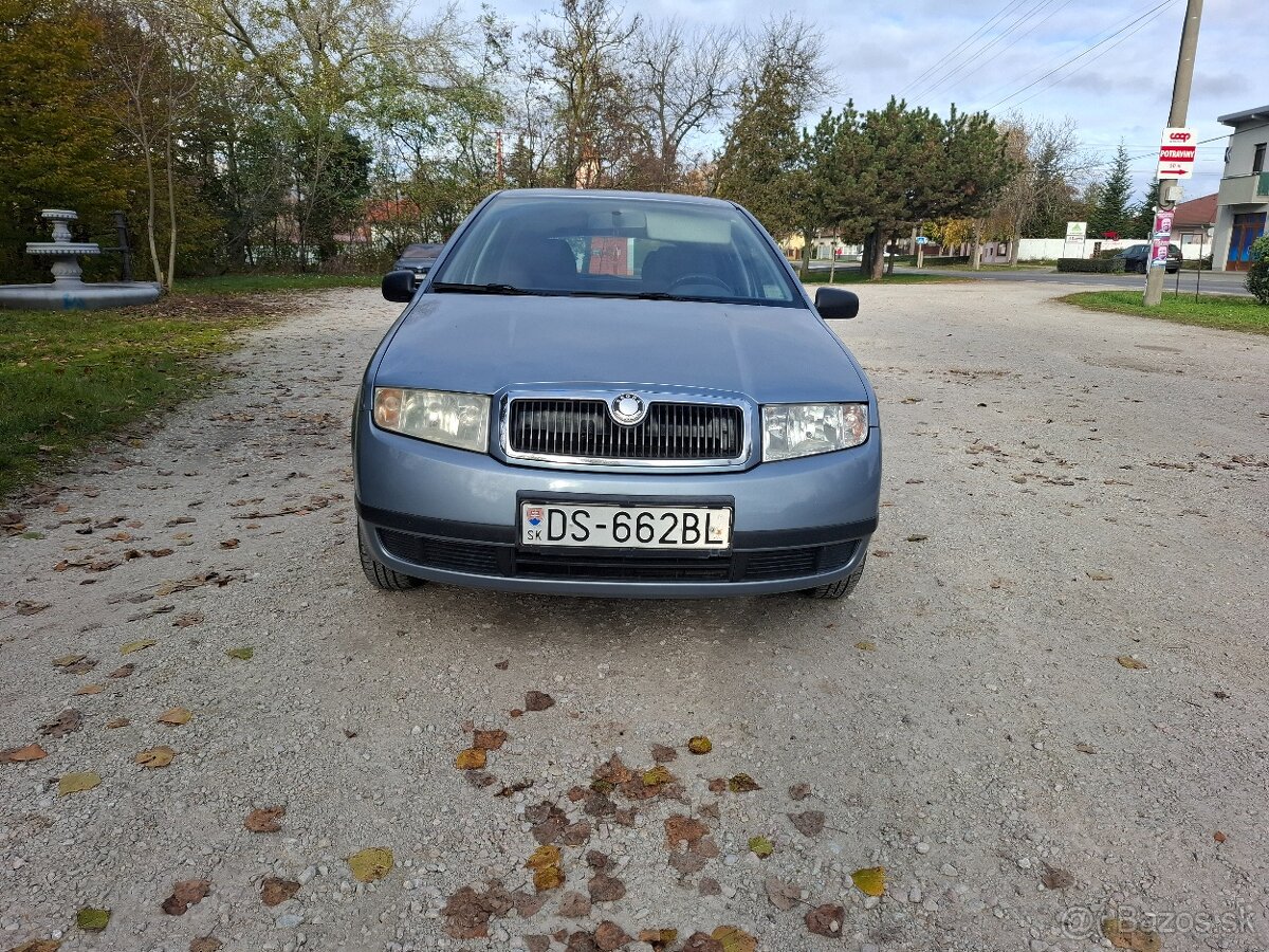 Predam skoda fabia 1.4 mpi rok 2002