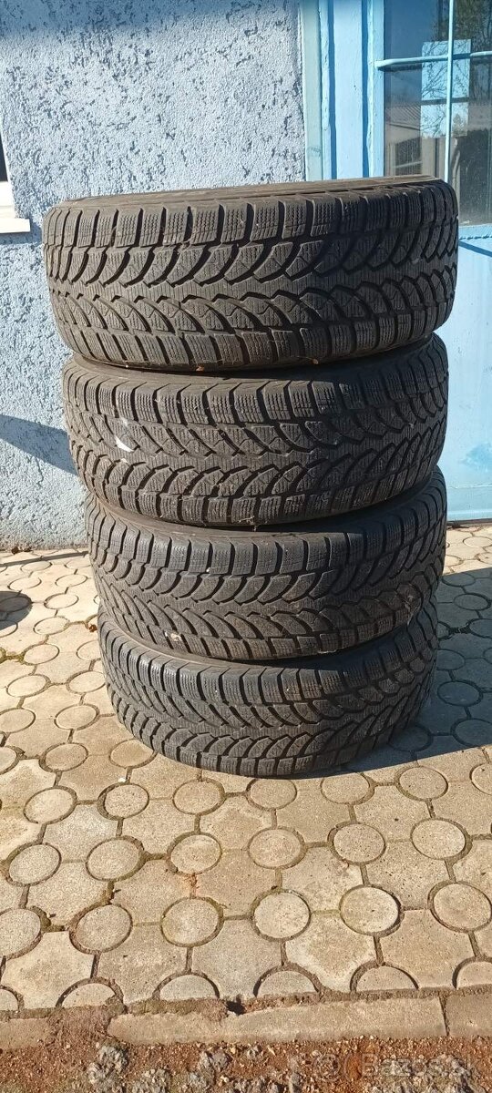 Bridgestone Zimné pneu 235 /60 R 17