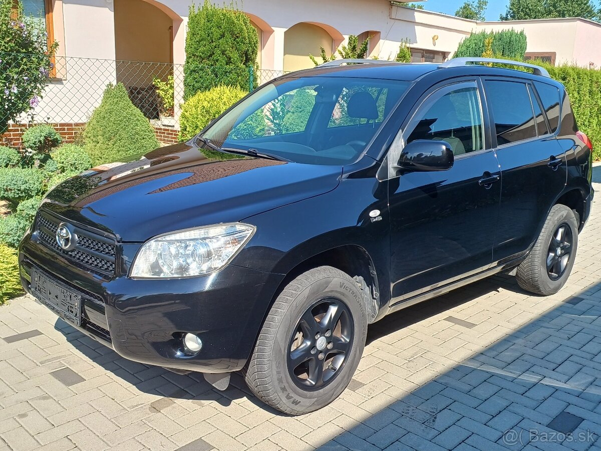 TOYOTA RAV4 2,2 D4-D 100kw 4x4