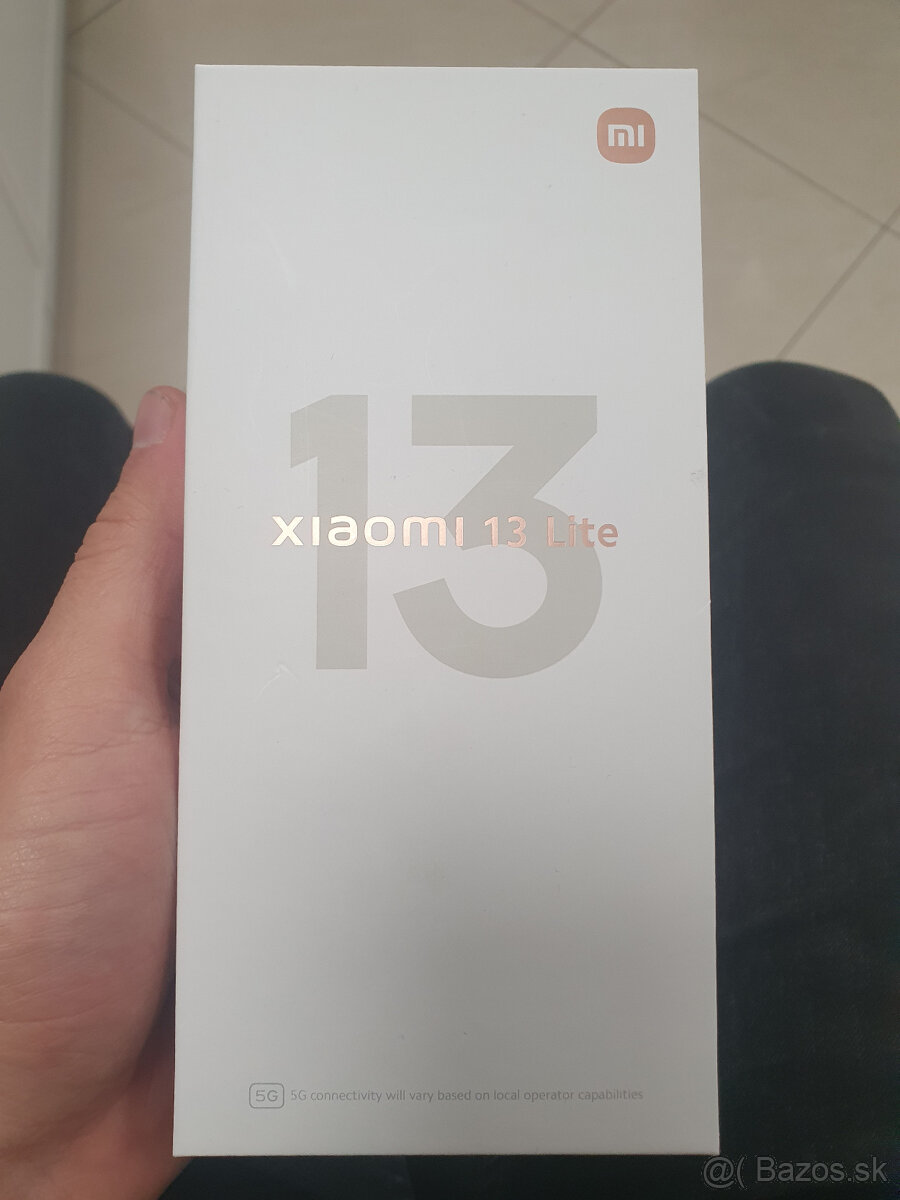 Predám Xiaomi 13 Lite 8/256GB