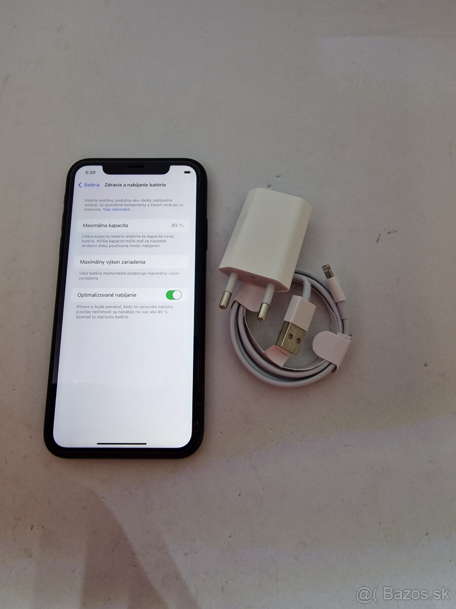 IPHONE XR BLACK 128GB ZÁRUKA - VEĽMI PEKNÝ STAV