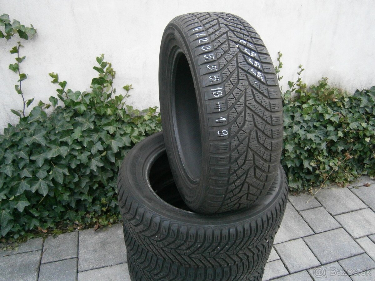 Predám 4x zimné pneu YOKOHAMA 235/55 R18 100V