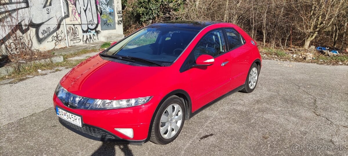 Predám Honda Civic 1,8 i- VTEC TOP EXECUTIVE