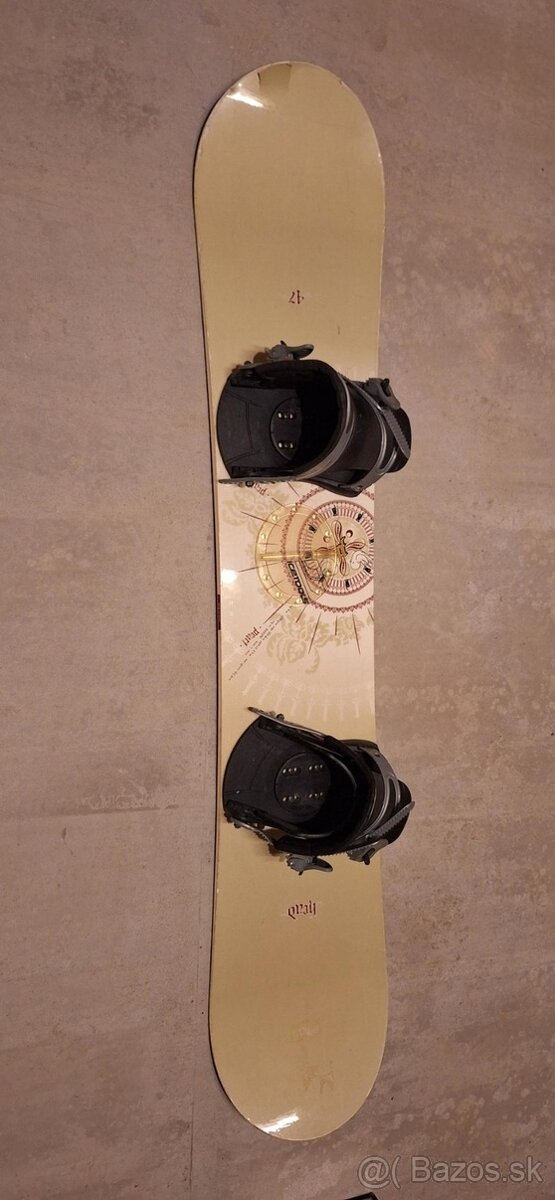 Snowboard s vázáním 146cm s obalem