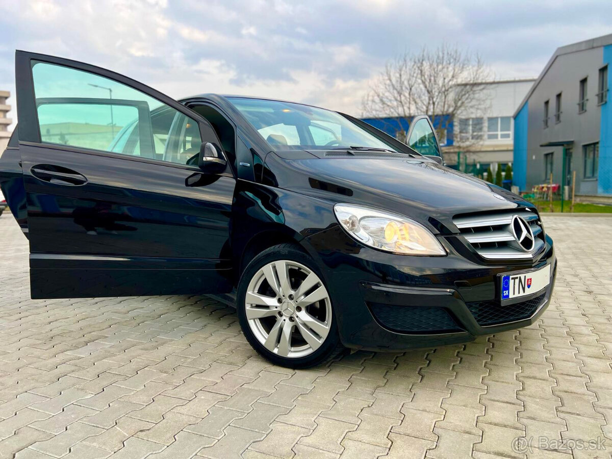 Mercedes B160 benzin 1.majitel 100t.km