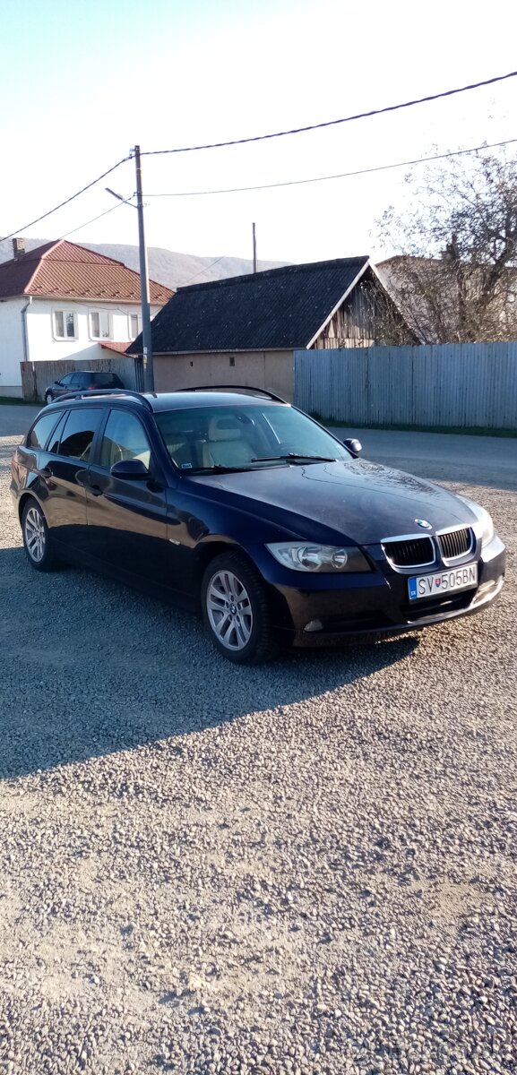 BMW Rad 3 320i Touring