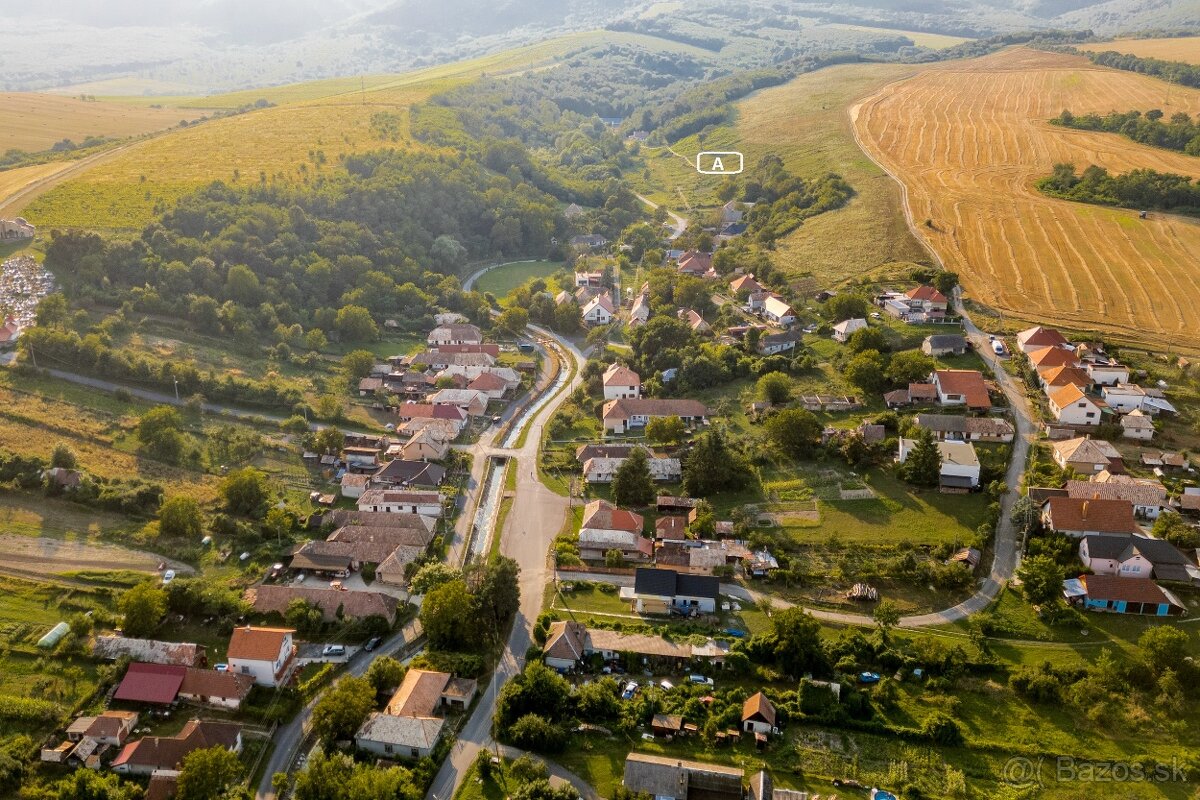 Pozemky na stavbu rodinných domov, chát, chalúp - Širákov