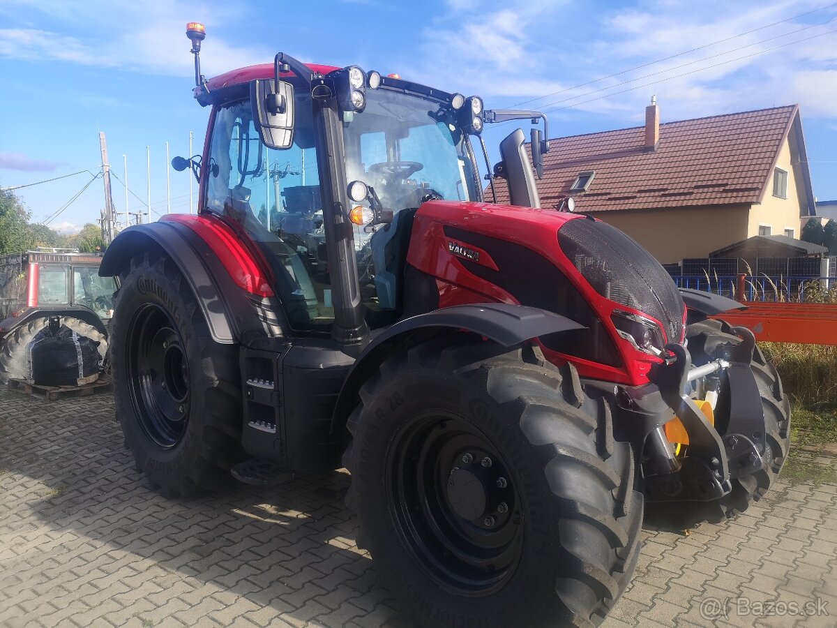 traktor VALTRA N155e Versu