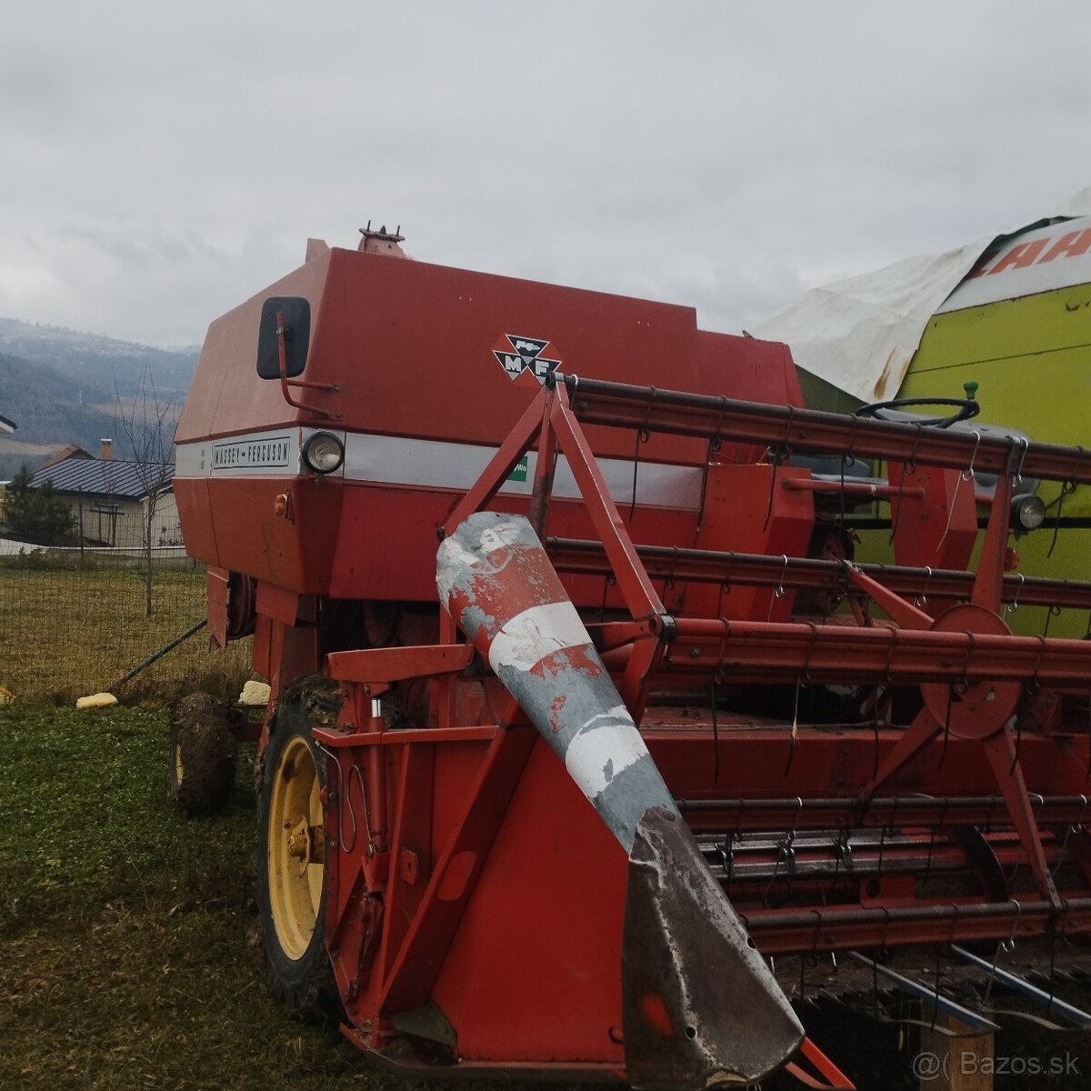 Kombajn Massey Ferguson 187