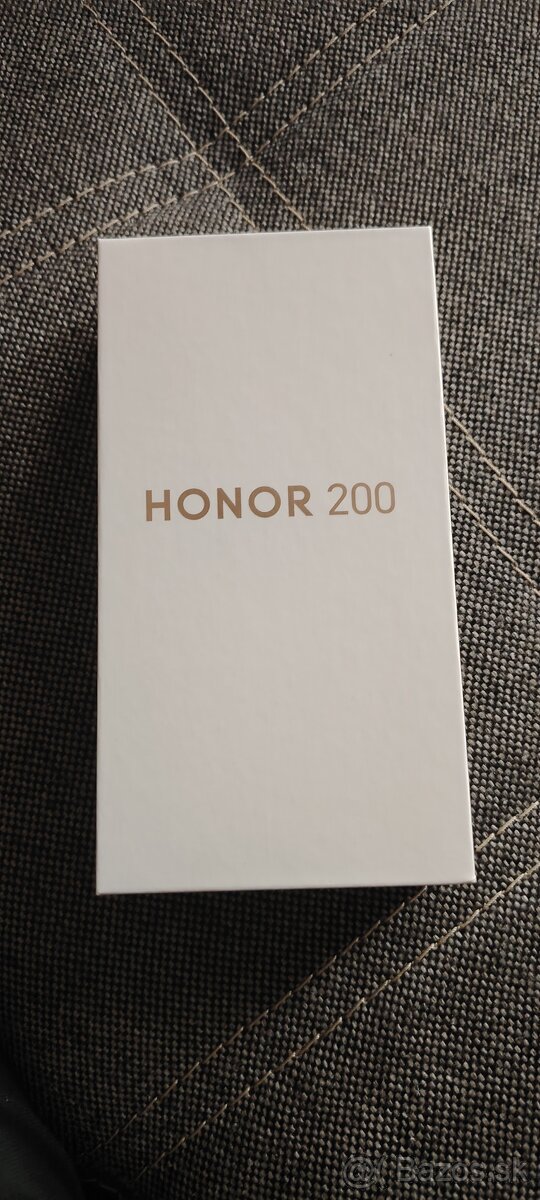 Napredaj honor 200