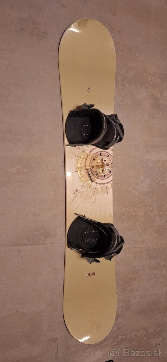 Snowboard s vázáním 146cm s obalem