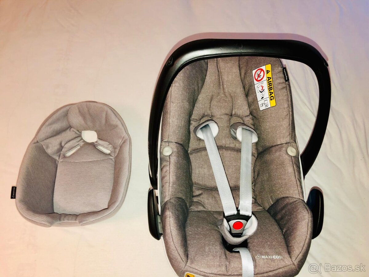 Autosedačka Maxi Cosi Pebble Pro & Základňa 2 way fix