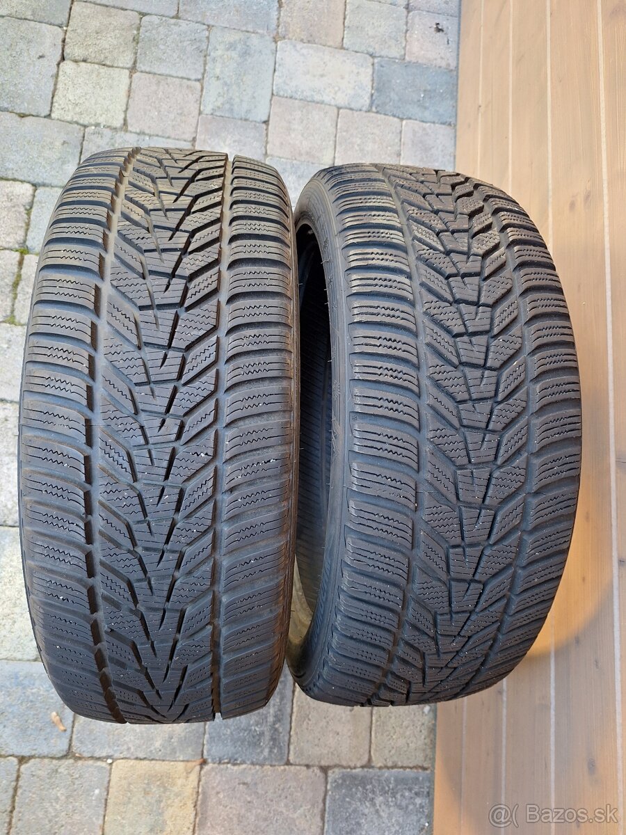 Predám 2ks zimné pneumatiky HANKOOK 215/45 r18