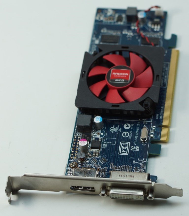 Grafická karta 1GB  Radeon HD7470