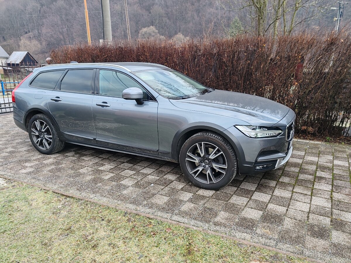 Volvo V90 Cross Country 4x4