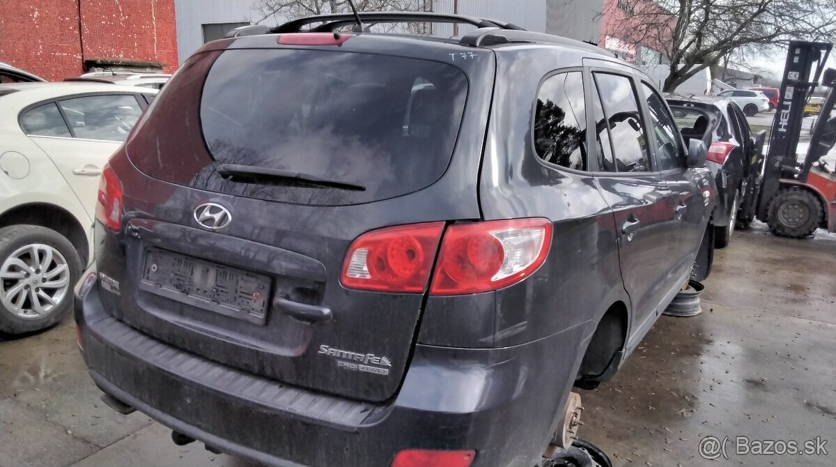 Hyundai Santa Fe 2.2 CRDi 2008 predám KLUKU,  ZADNÉ SVETLA,