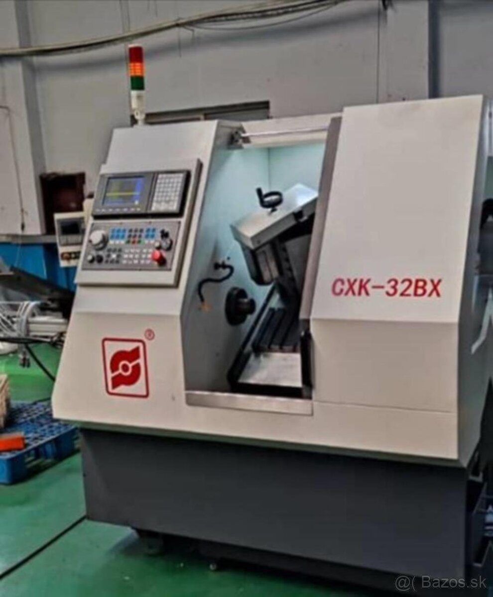 Soustružnicý a frézovací stroj Bluetooth CNC CXK-32BX