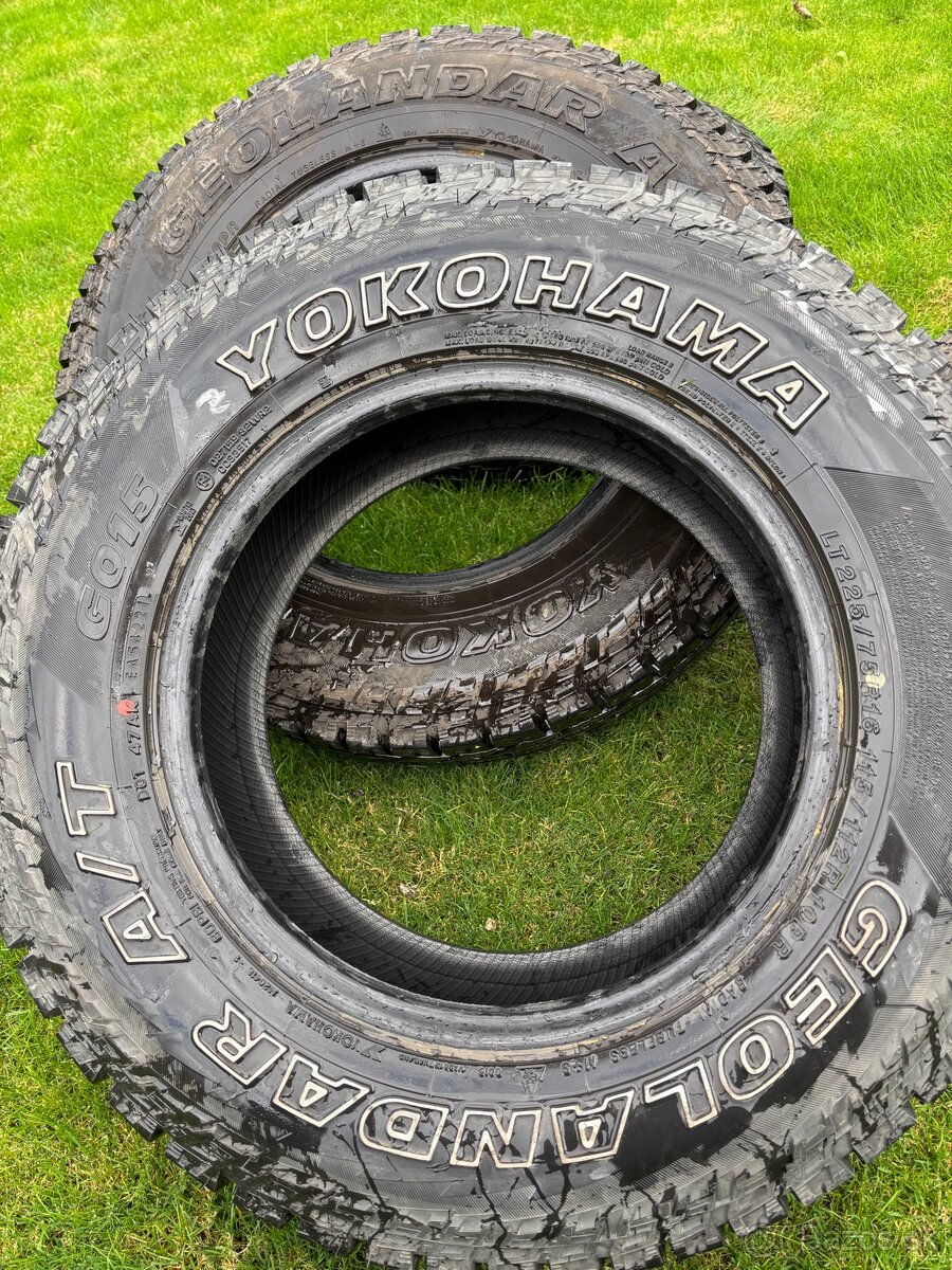 Yokohama Geolandar 225/75 R16 A/T